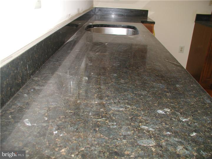 71 Church Road Telford, PA 18969 - Photo 5 of 14 Kitchen
