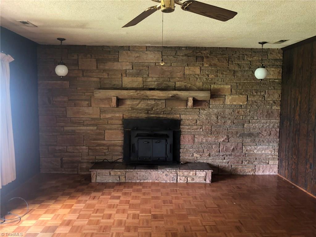 2380 E Road Walnut Cove, NC 27052 - Photo 15 of 27