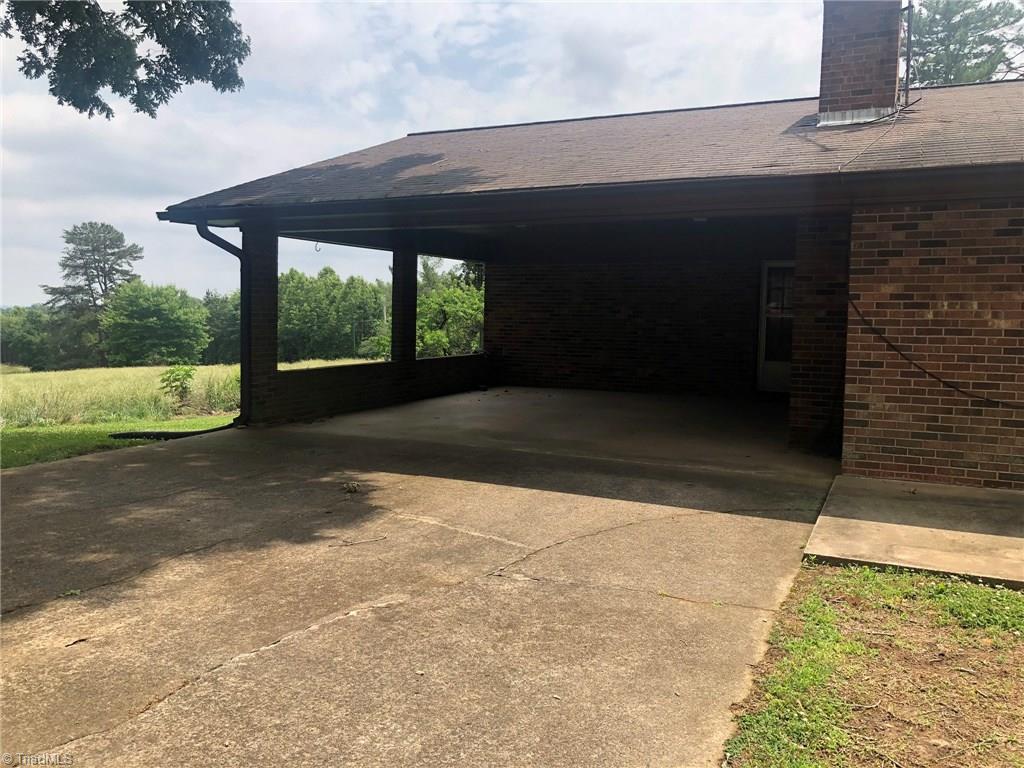 2380 E Road Walnut Cove, NC 27052 - Photo 6 of 27