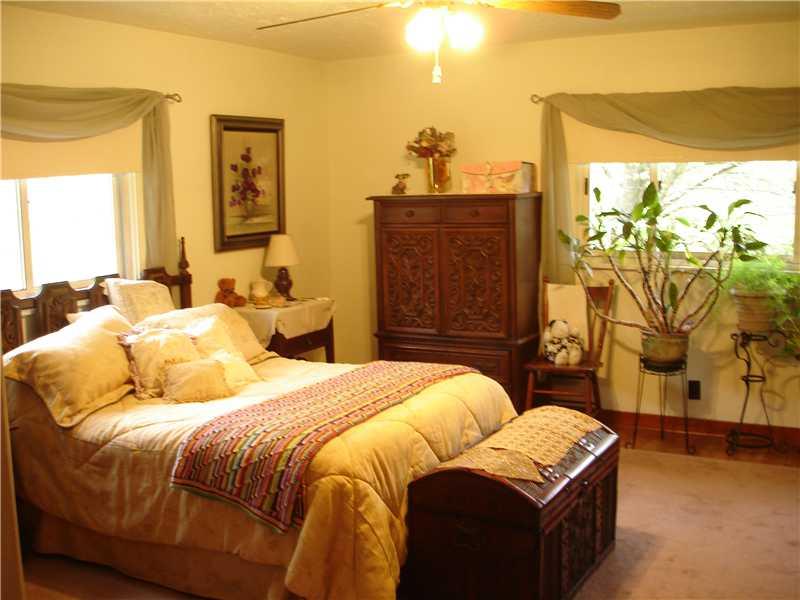 215 Jackson Road Plum, PA 15239 - Photo 7 of 20 Master Bedroom. Bright & Room Master Bedroom