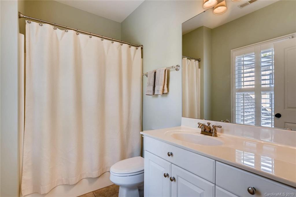 6689 Fox Ridge Circle Davidson, NC 28036 - Photo 20 of 27