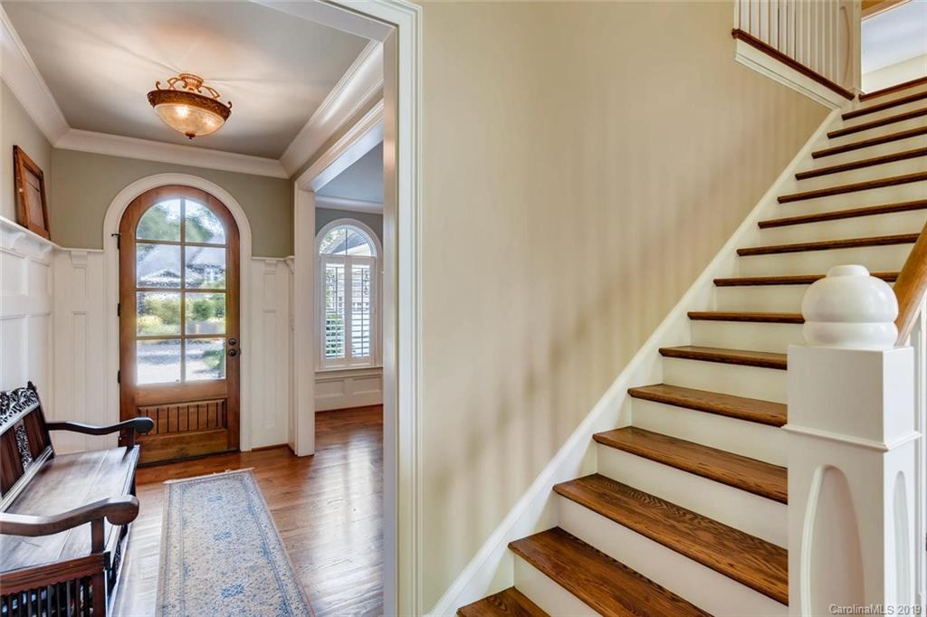 6689 Fox Ridge Circle Davidson, NC 28036 - Photo 4 of 27