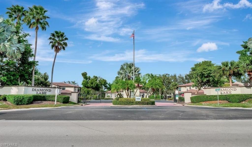200 Diamond Circle, Unit 202 Naples, FL 34110 - Photo 6 of 28
