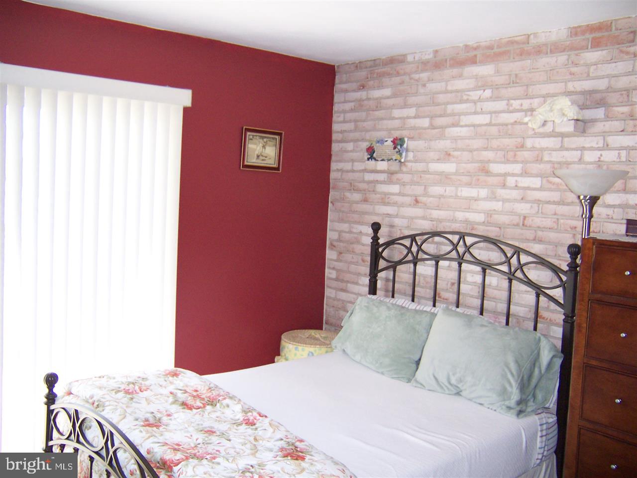 5 Hickory Road Carlisle, PA 17015 - Photo 12 of 25 Gallery Image 12