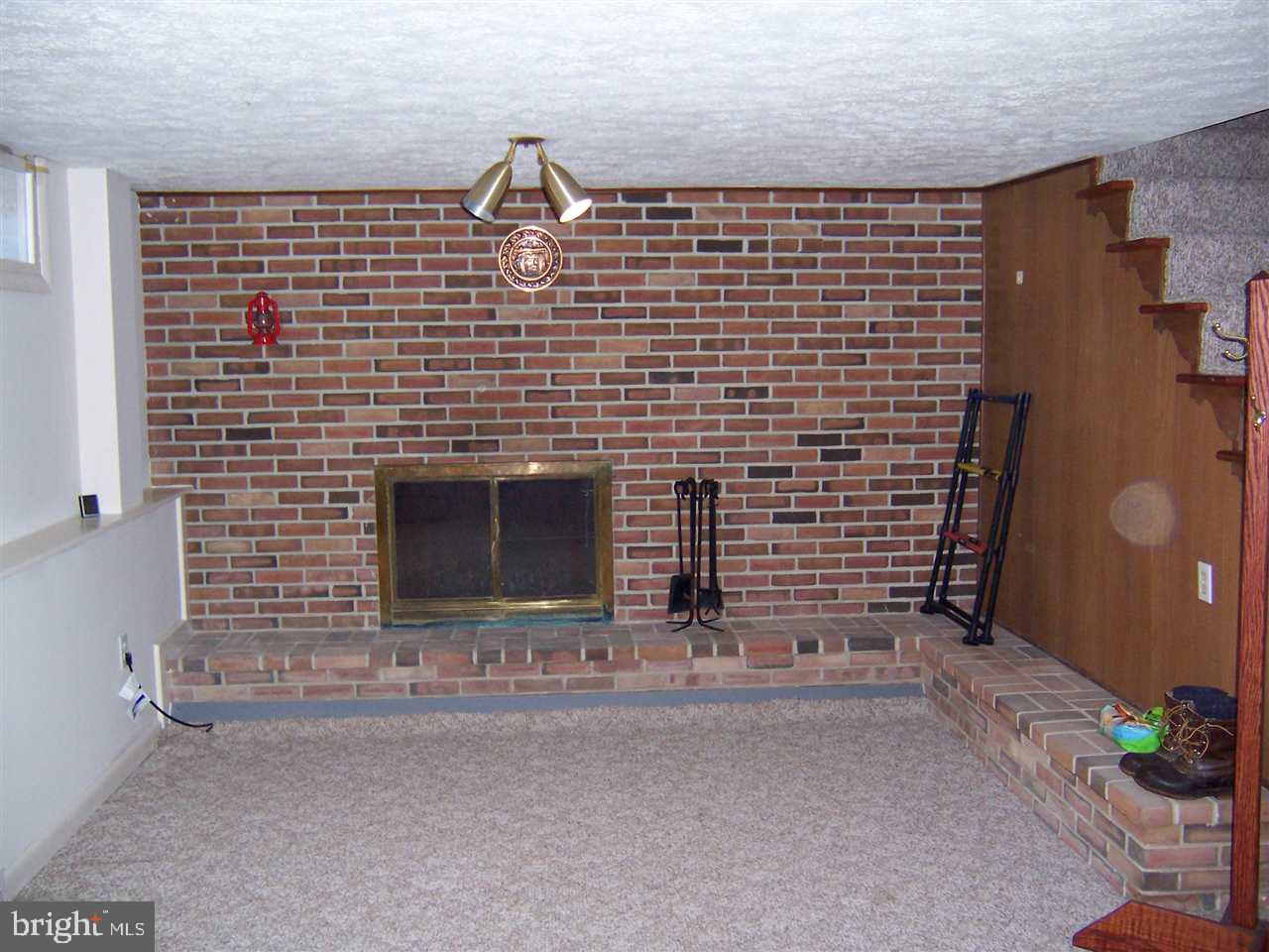 5 Hickory Road Carlisle, PA 17015 - Photo 21 of 25 Gallery Image 21