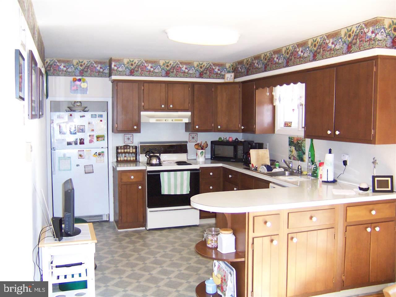5 Hickory Road Carlisle, PA 17015 - Photo 10 of 25 Gallery Image 10