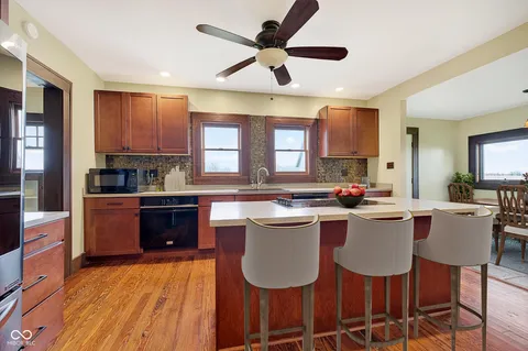 $1,475,000 | 11315 East 300th Street North, Sheridan, IN 46069
