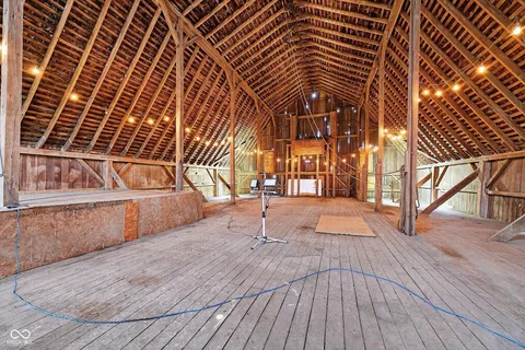 $1,475,000 | 11315 East 300th Street North, Sheridan, IN 46069