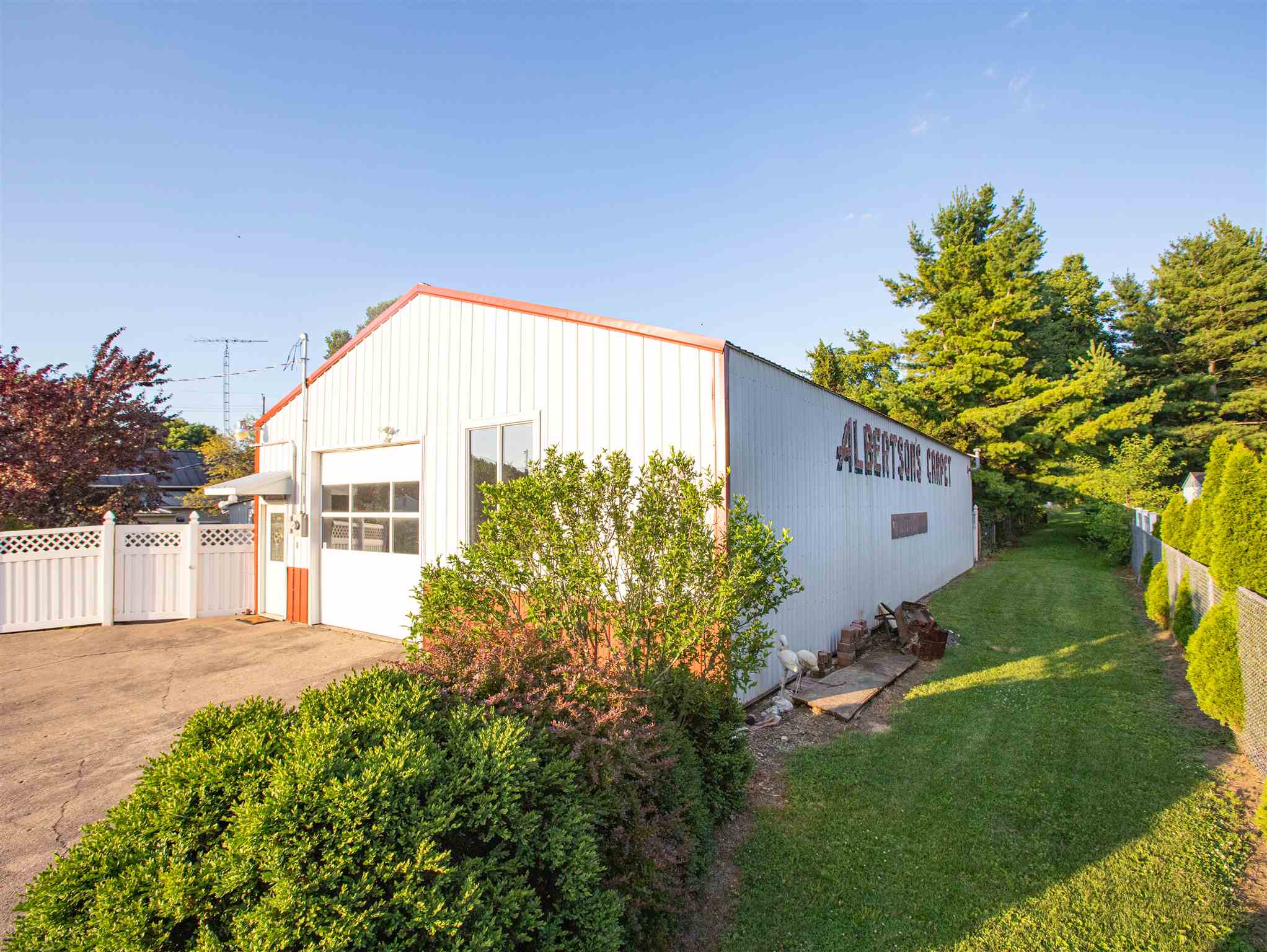 81 East St Road Ridgeville, IN 47380 - Photo 16 of 19 Gallery Image 16