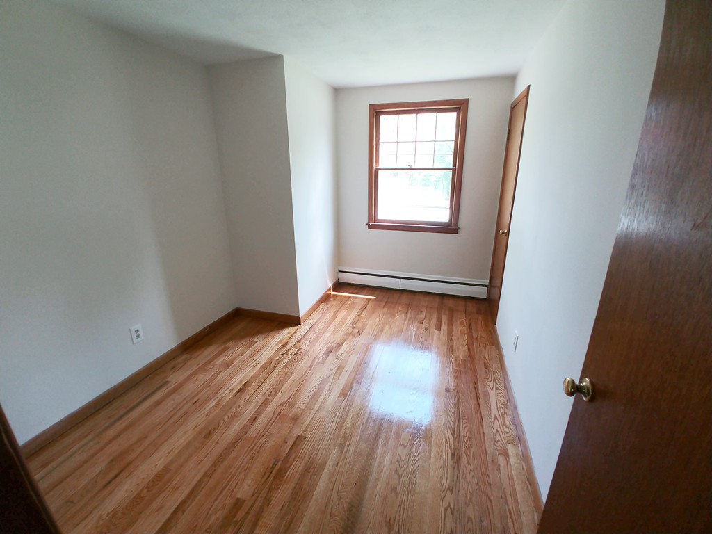 36 Gatewood Road Springfield, MA 01119 - Photo 13 of 19 Gallery Image 13