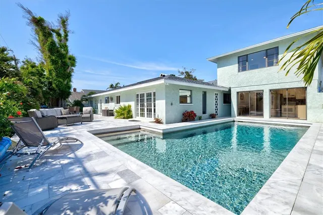 $1,875,000 | 605 Cornwell On The Gulf, Venice, FL 34285