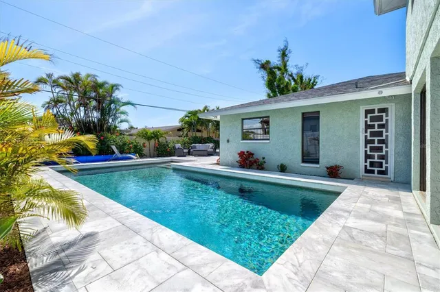 $1,875,000 | 605 Cornwell On The Gulf, Venice, FL 34285