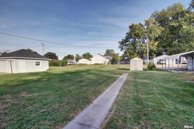 $99,900 | 2069 Spring Street, Quincy, IL 62301