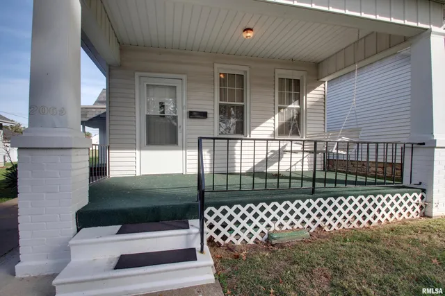 $99,900 | 2069 Spring Street, Quincy, IL 62301