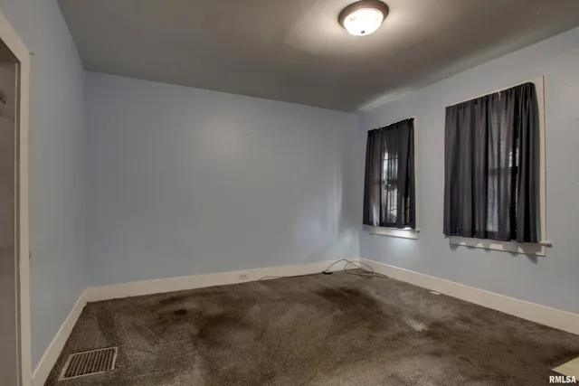 $99,900 | 2069 Spring Street, Quincy, IL 62301