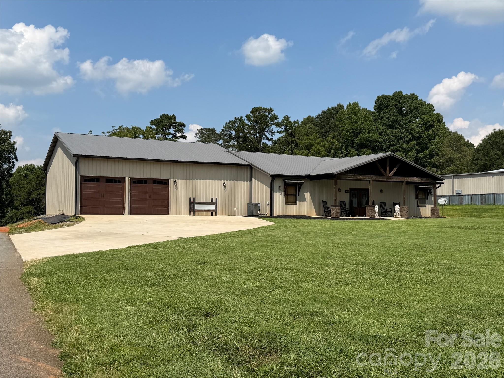 7562 Long Island Road Catawba, NC 28609 - Photo 3 of 11 Gallery Image 3