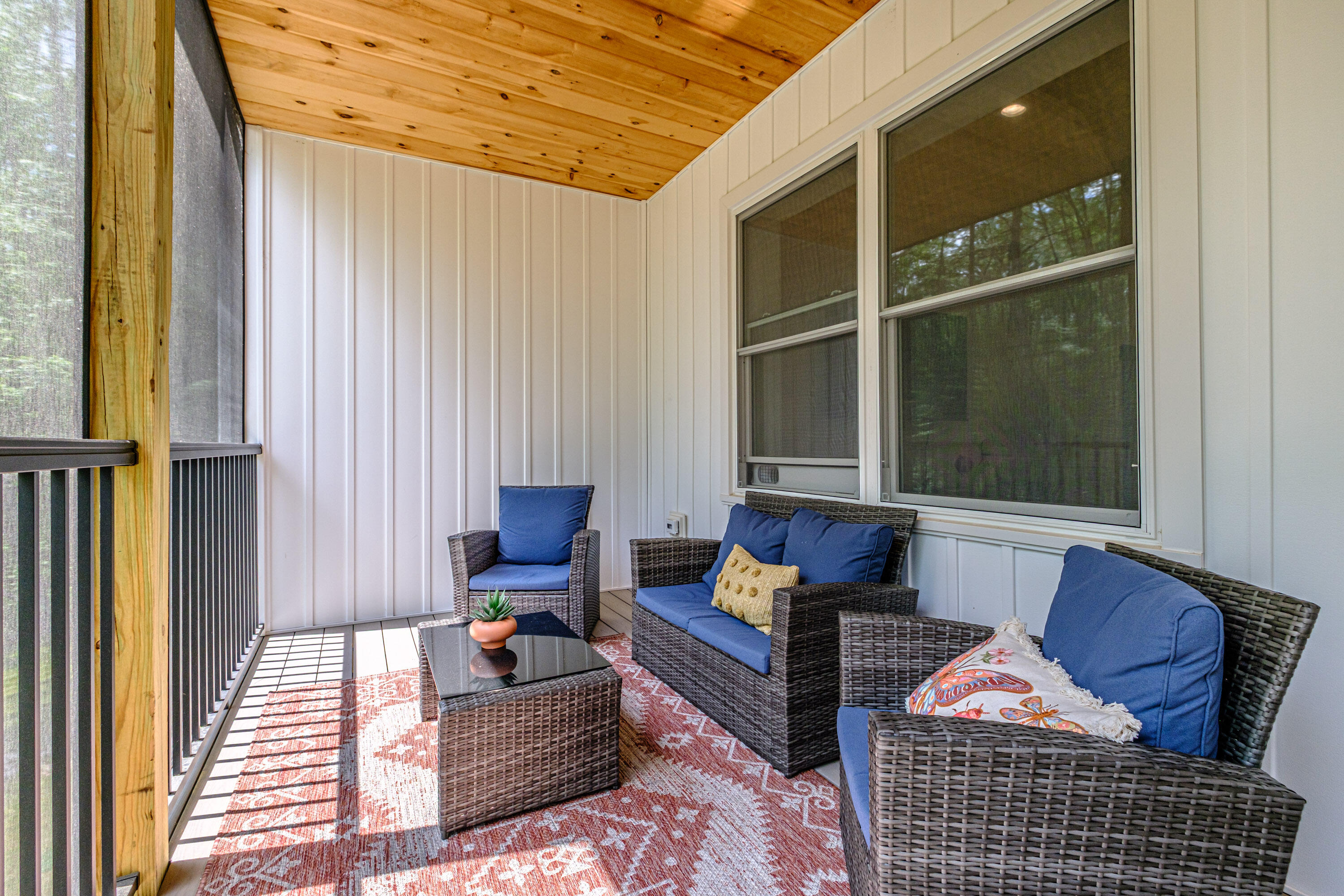 45 Shore Road Portland, ME 04109 - Photo 37 of 178 45 (29)