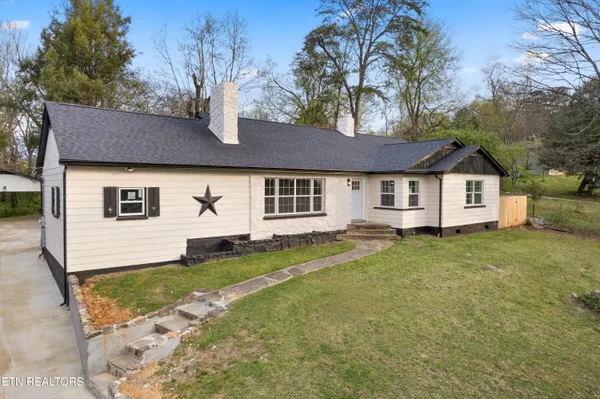 $525,000 | 4207 Holston Hills Road, Knoxville, TN 37914