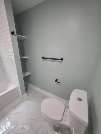 $525,000 | 4207 Holston Hills Road, Knoxville, TN 37914