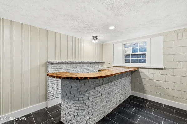 $525,000 | 4207 Holston Hills Road, Knoxville, TN 37914