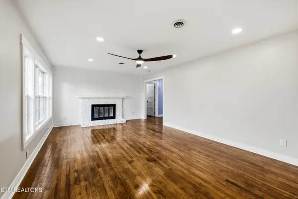 $525,000 | 4207 Holston Hills Road, Knoxville, TN 37914