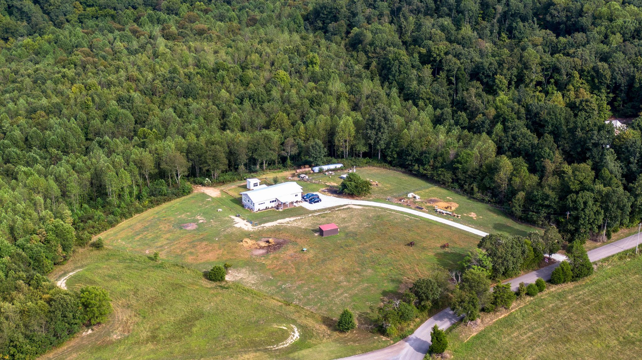 1132 Halliburton Road Vanleer, TN 37181 - Photo 24 of 30 Gallery Image 24