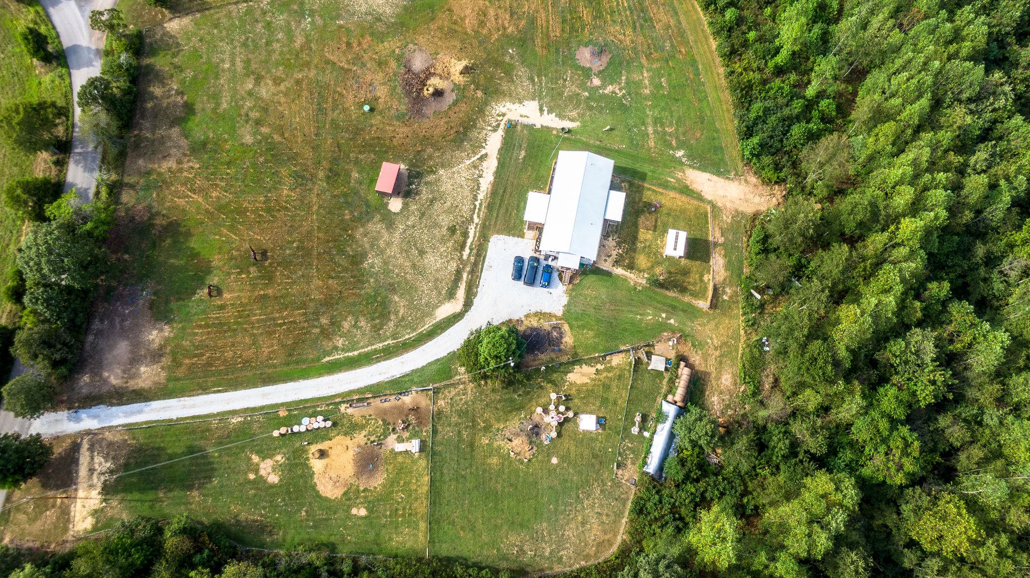 1132 Halliburton Road Vanleer, TN 37181 - Photo 26 of 30 Gallery Image 26
