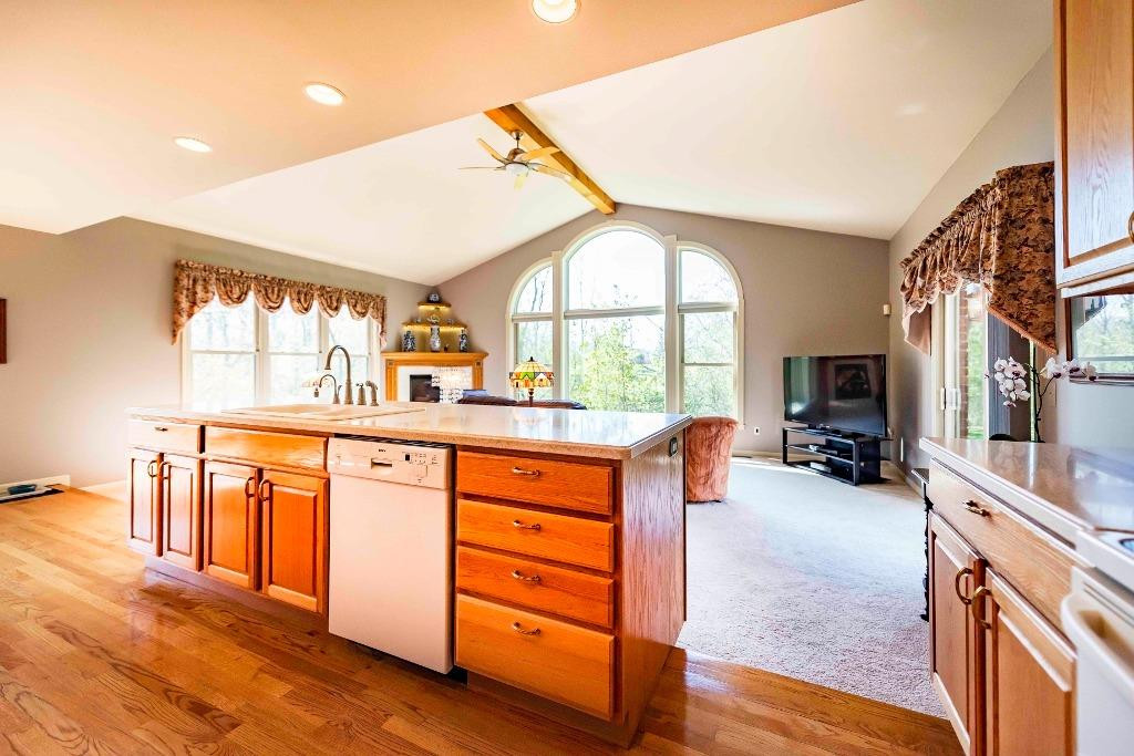 37211 Howard Road Farmington Hills, MI 48331 - Photo 13 of 83 Photo 13