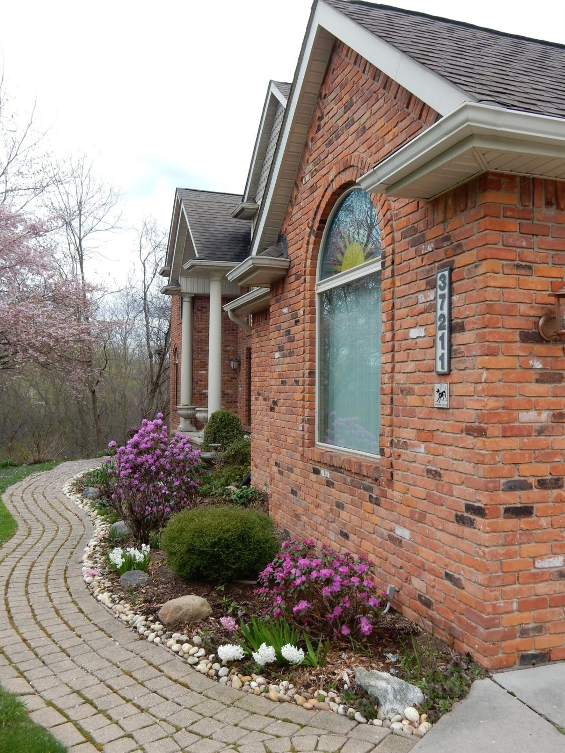 37211 Howard Road Farmington Hills, MI 48331 - Photo 3 of 83 Photo 3
