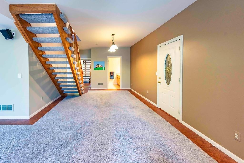 37211 Howard Road Farmington Hills, MI 48331 - Photo 48 of 83 Photo 48