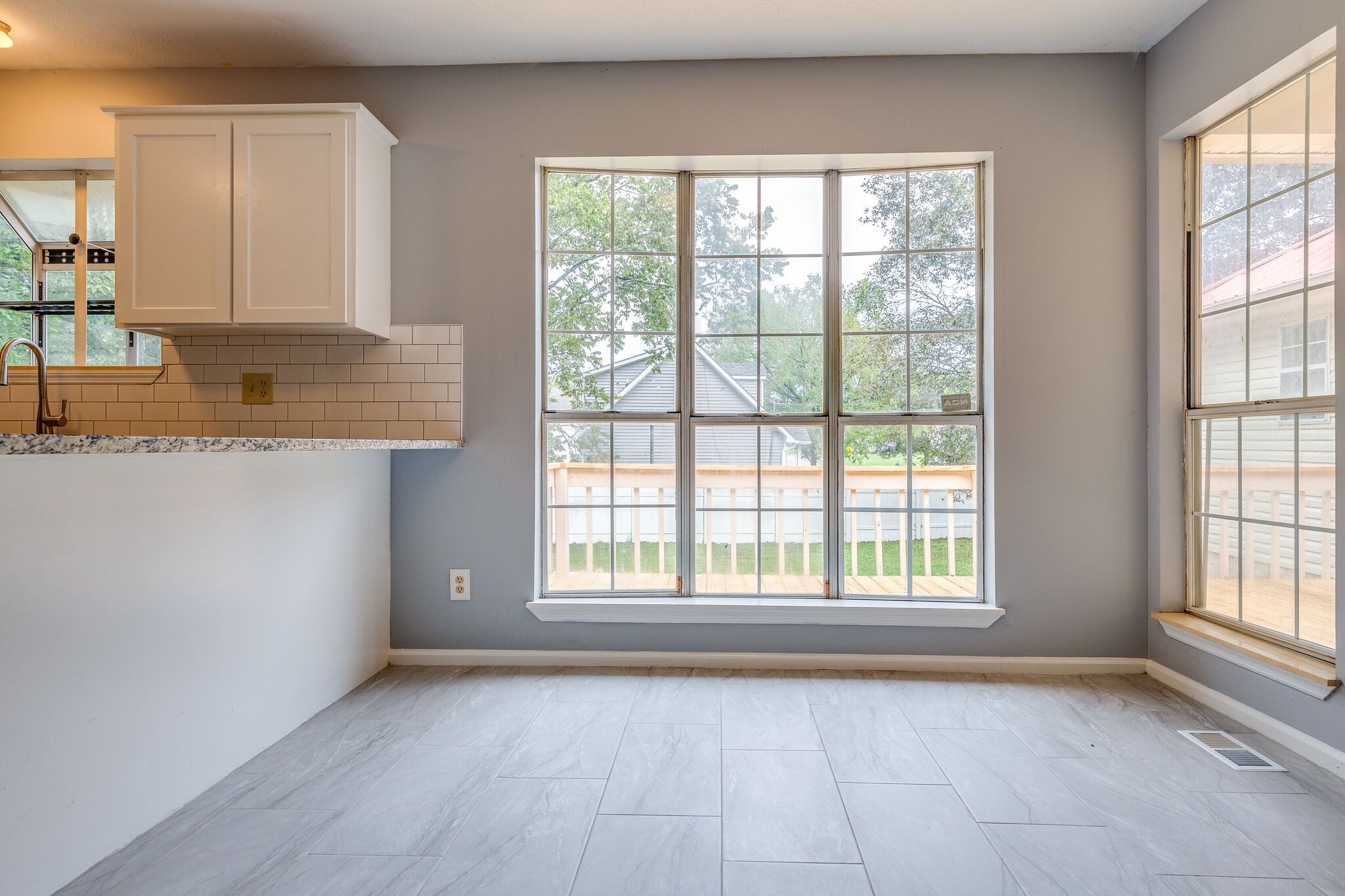 3218 Country Hill Road Antioch, TN 37013 - Photo 10 of 22 a view of an empty room with a window