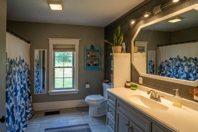 $445,000 | 337 Hatch Road, Jackson, ME 04921