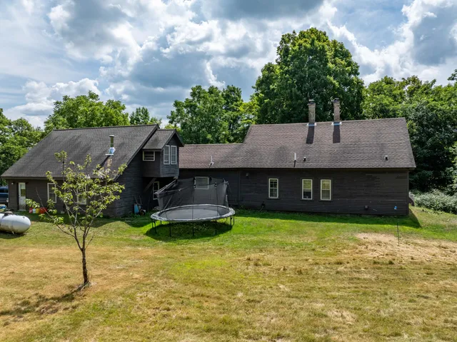 $445,000 | 337 Hatch Road, Jackson, ME 04921