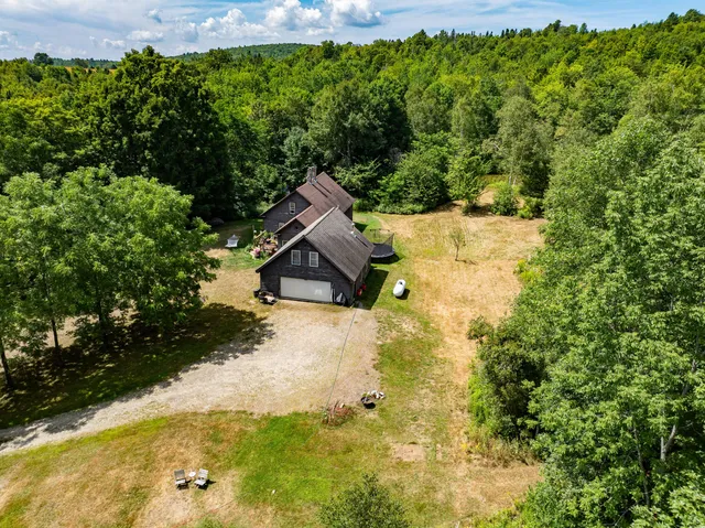 $445,000 | 337 Hatch Road, Jackson, ME 04921
