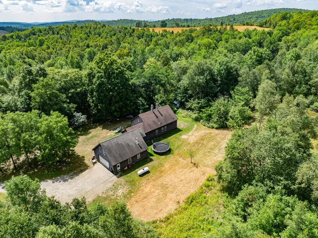 $445,000 | 337 Hatch Road, Jackson, ME 04921