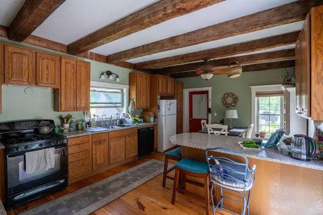 $445,000 | 337 Hatch Road, Jackson, ME 04921