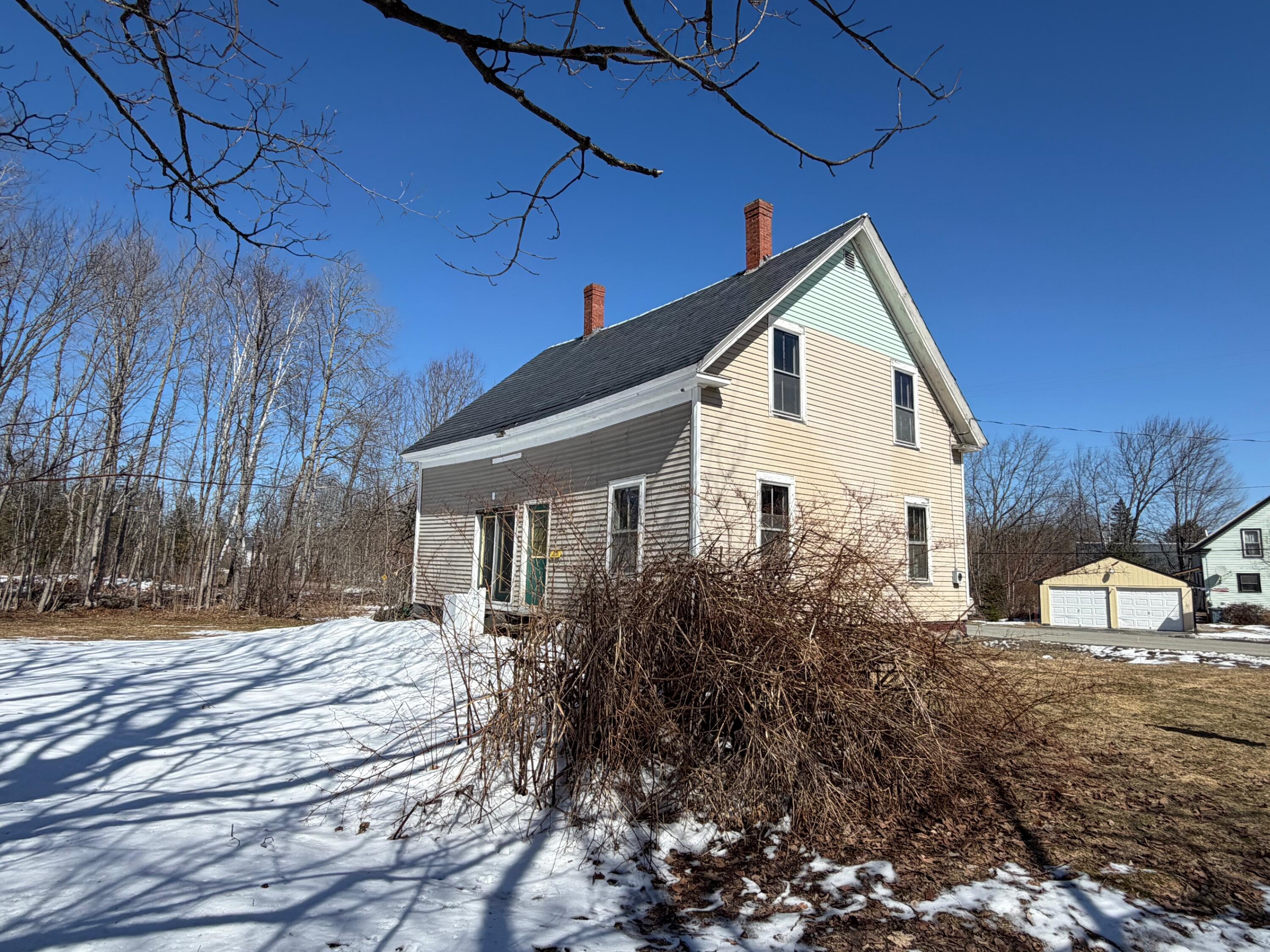 4 Chapin Avenue Monson, ME 04464 - Photo 3 of 23 3