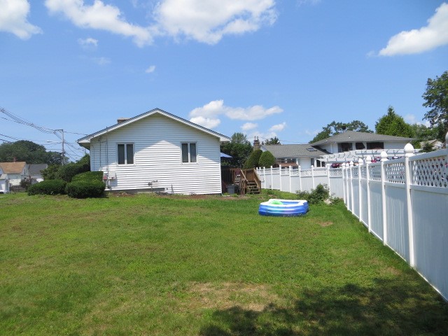 21 Serrel Sweet Road Johnston, RI 02919 - Photo 4 of 17 Gallery Image 4