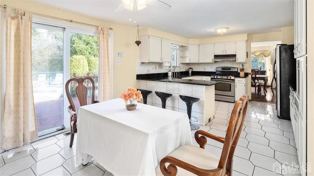 93 Petty Road Cranbury, NJ 08512 - Photo 13 of 41