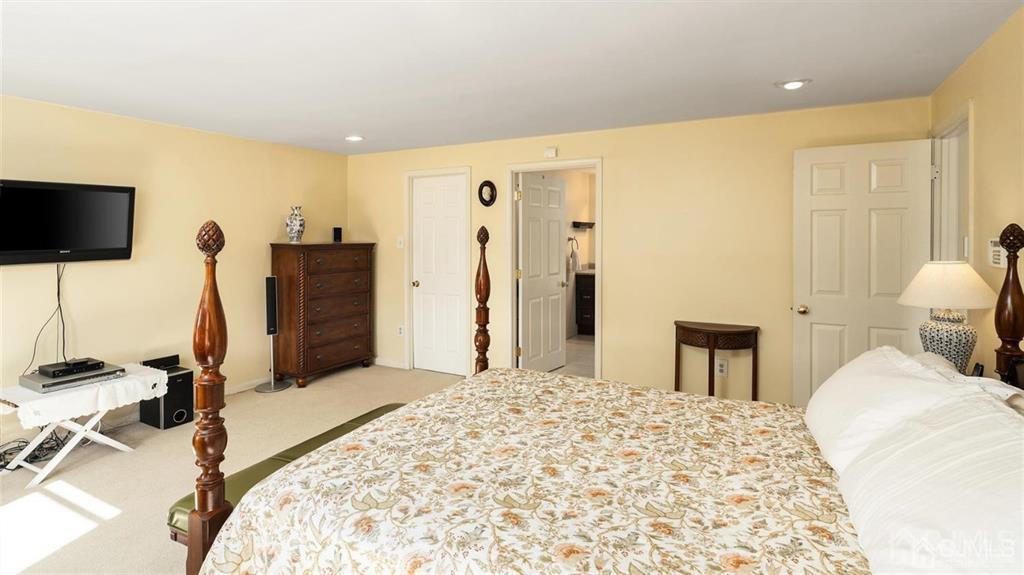 93 Petty Road Cranbury, NJ 08512 - Photo 27 of 41