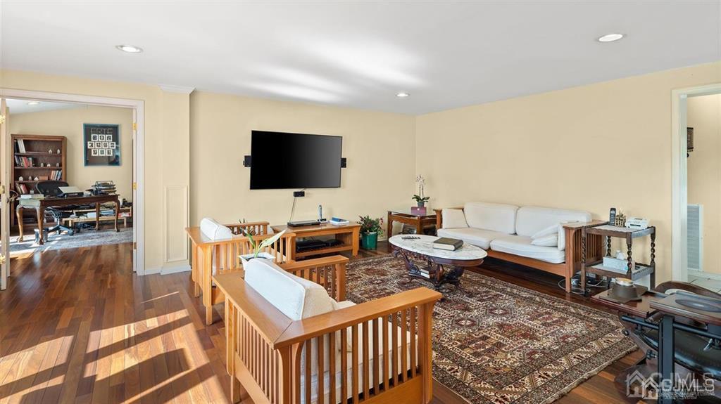 93 Petty Road Cranbury, NJ 08512 - Photo 6 of 41