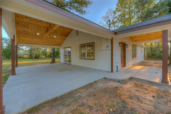 a view of a house with a outdoor space