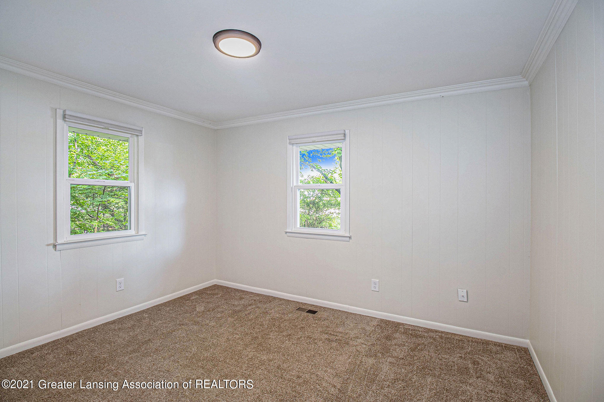 2090 East Lake Lansing Road Haslett, MI 48840 - Photo 10 of 15 Bedroom 2