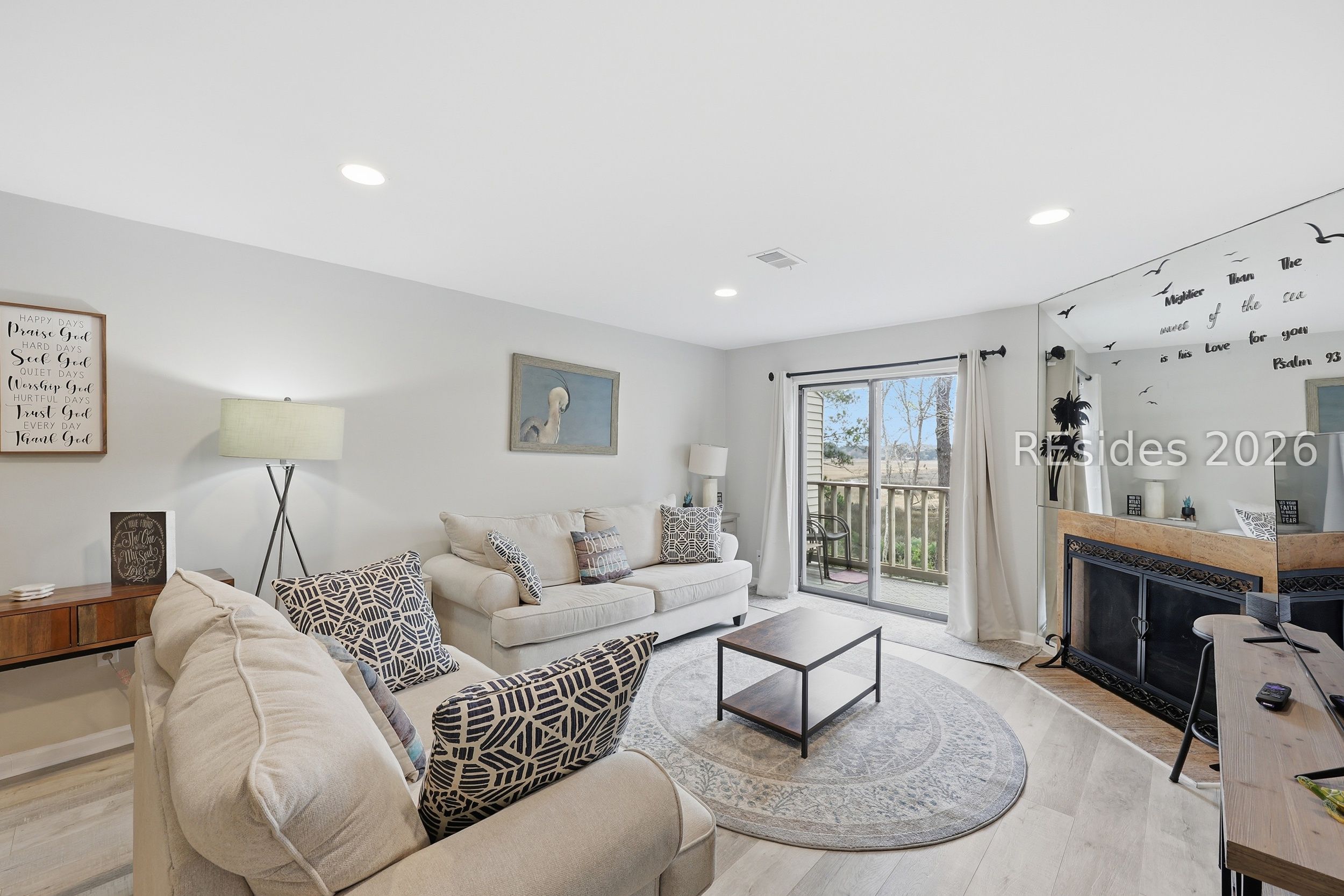 156 Dillon Road, Unit 222 Hilton Head Island, SC 29926 - Photo 1 of 1 Gallery Image 1