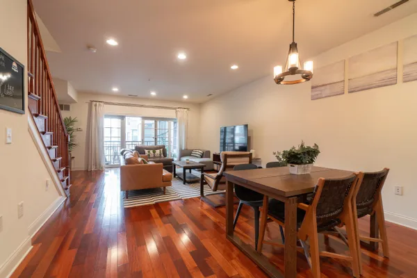 $4,900 | 22 Ave At Port Imperial, Unit 222, West New York, NJ 07093