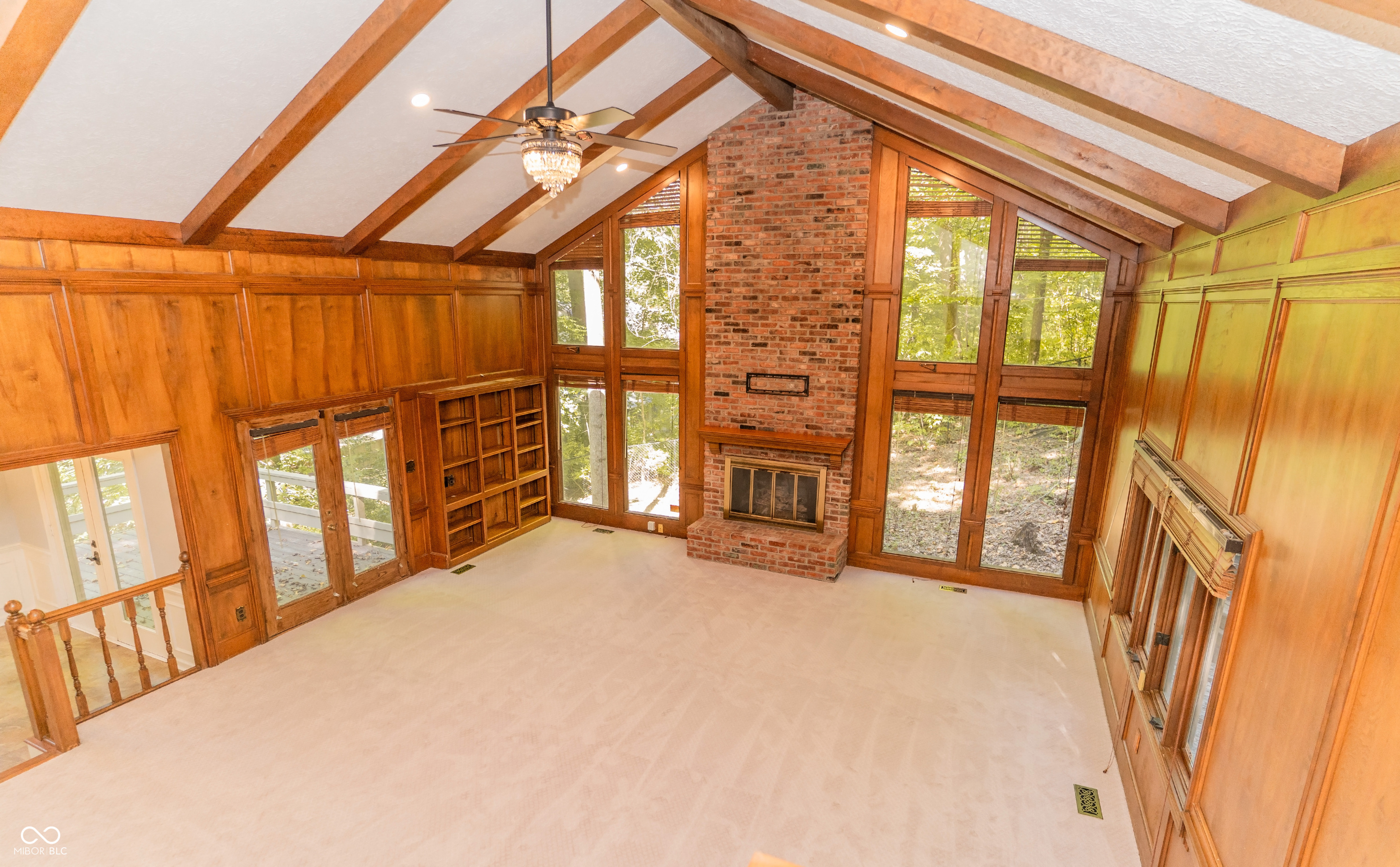 6235 Johnson Road Indianapolis, IN 46220 - Photo 3 of 73 Gallery Image 3