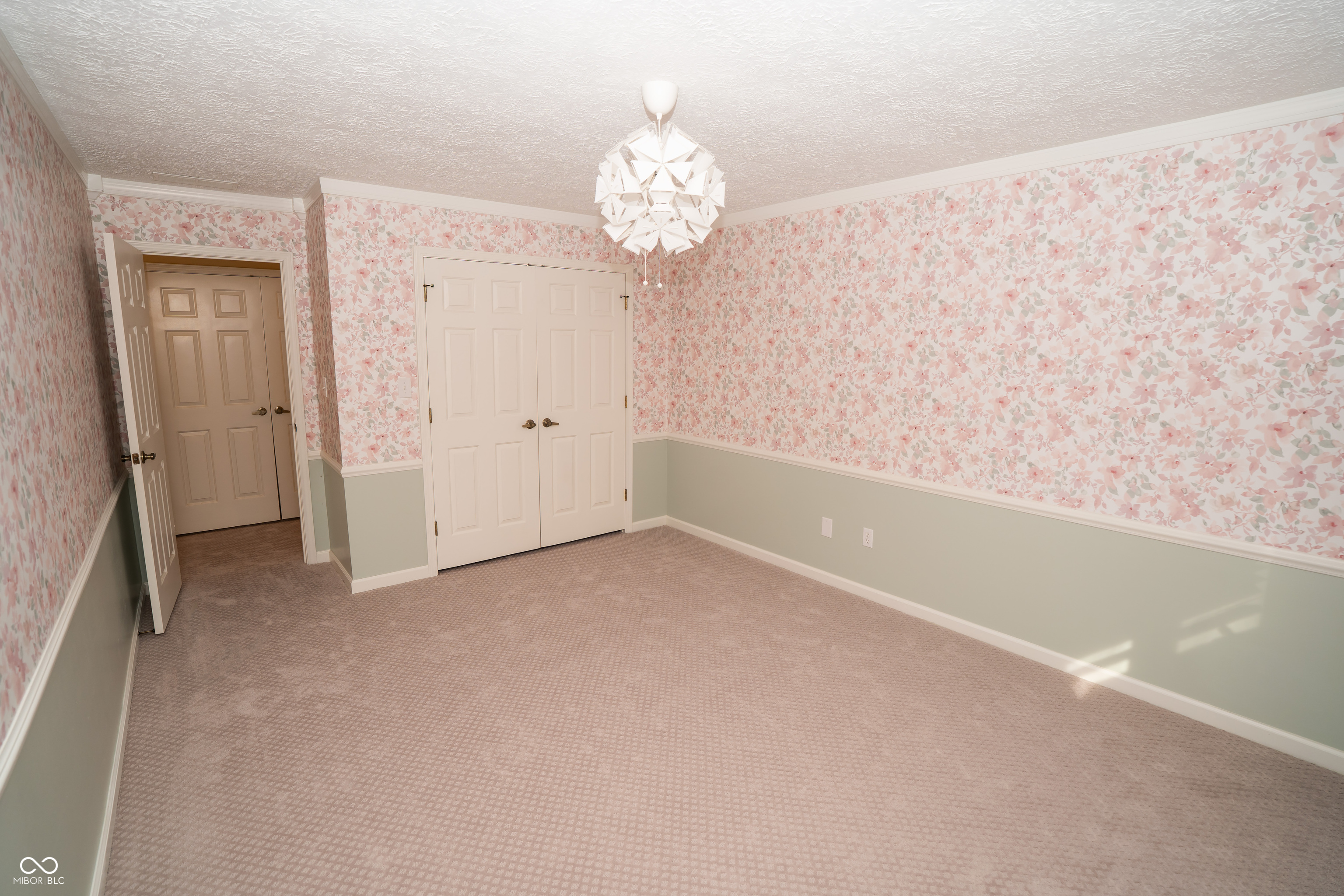 6235 Johnson Road Indianapolis, IN 46220 - Photo 58 of 73 Gallery Image 58