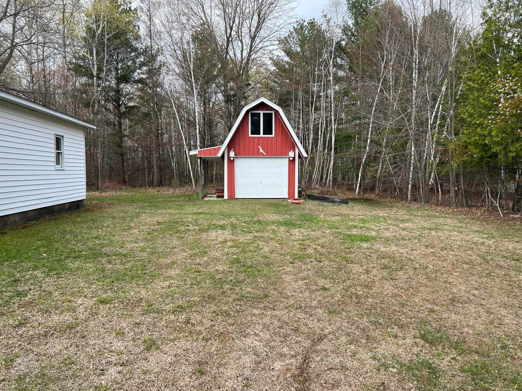 3388 Rhodes Road Rhodes, MI 48652 - Photo 4 of 26
