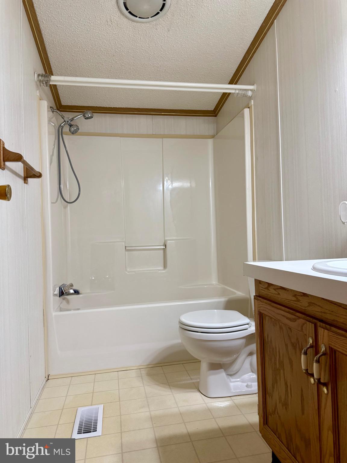 1024 Warm Spring Road, Unit 92 Chambersburg, PA 17202 - Photo 5 of 35 Gallery Image 5