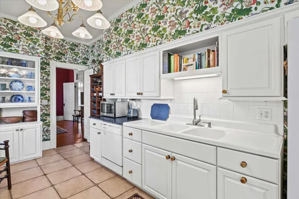 $595,000 | 336 North Jackson Street, Quincy, FL 32351
